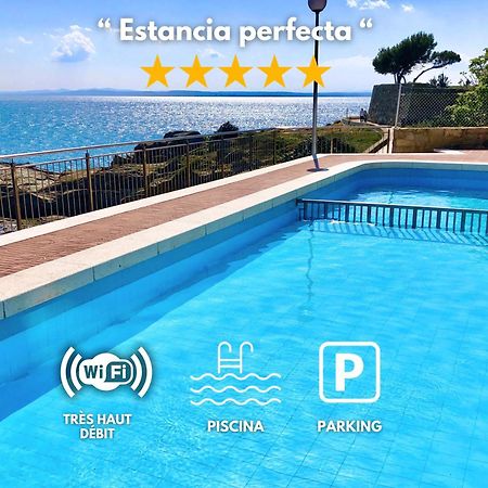Magnifique Appartement En Front De Mer, Caneylles Roses Dış mekan fotoğraf