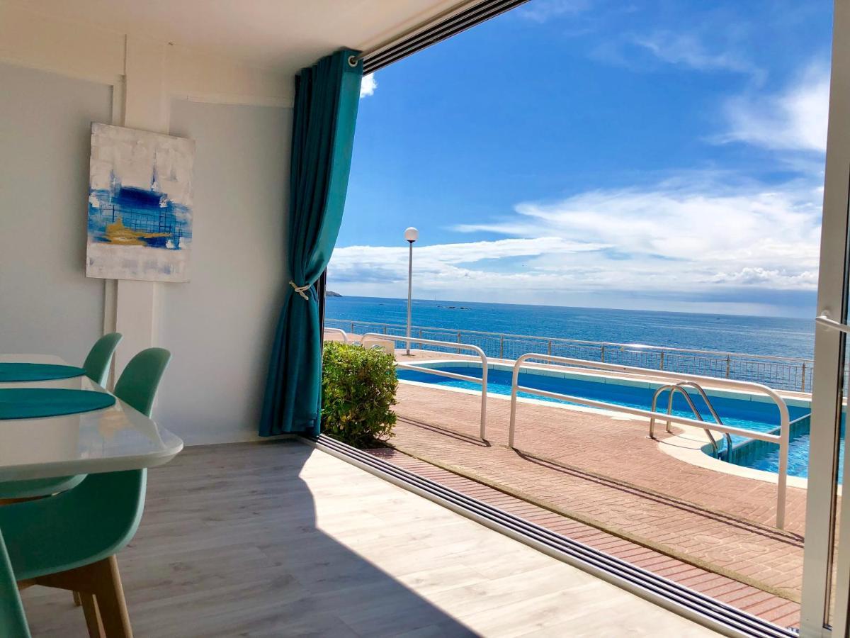 Magnifique Appartement En Front De Mer, Caneylles Roses Dış mekan fotoğraf