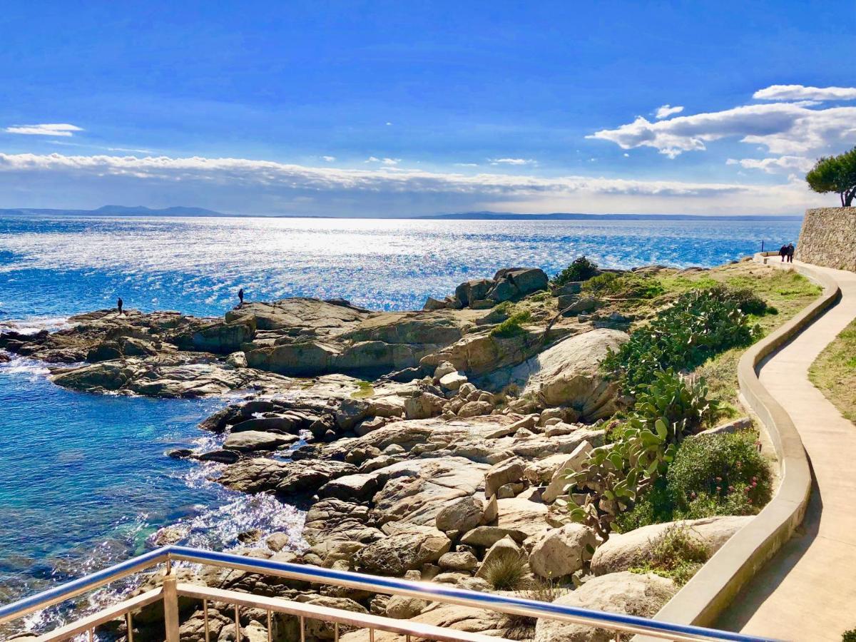 Magnifique Appartement En Front De Mer, Caneylles Roses Dış mekan fotoğraf