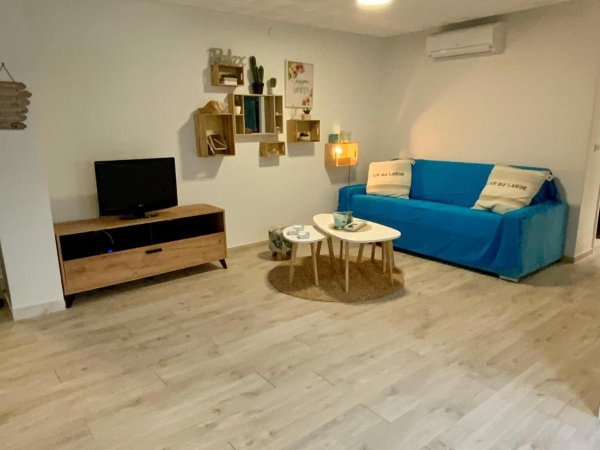 Magnifique Appartement En Front De Mer, Caneylles Roses Dış mekan fotoğraf