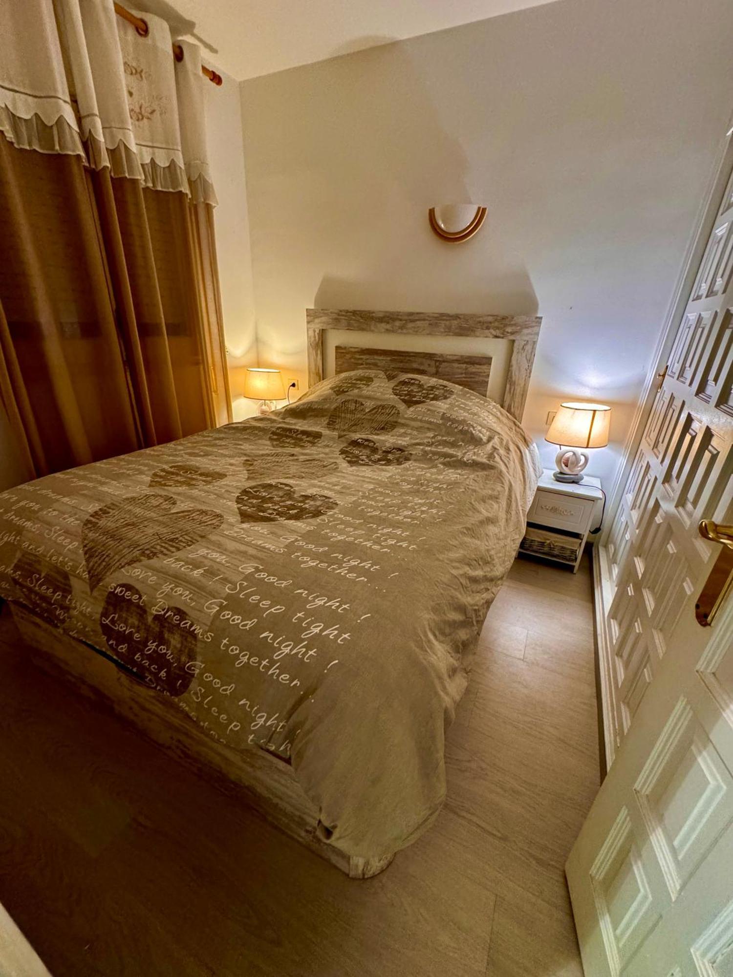 Magnifique Appartement En Front De Mer, Caneylles Roses Dış mekan fotoğraf