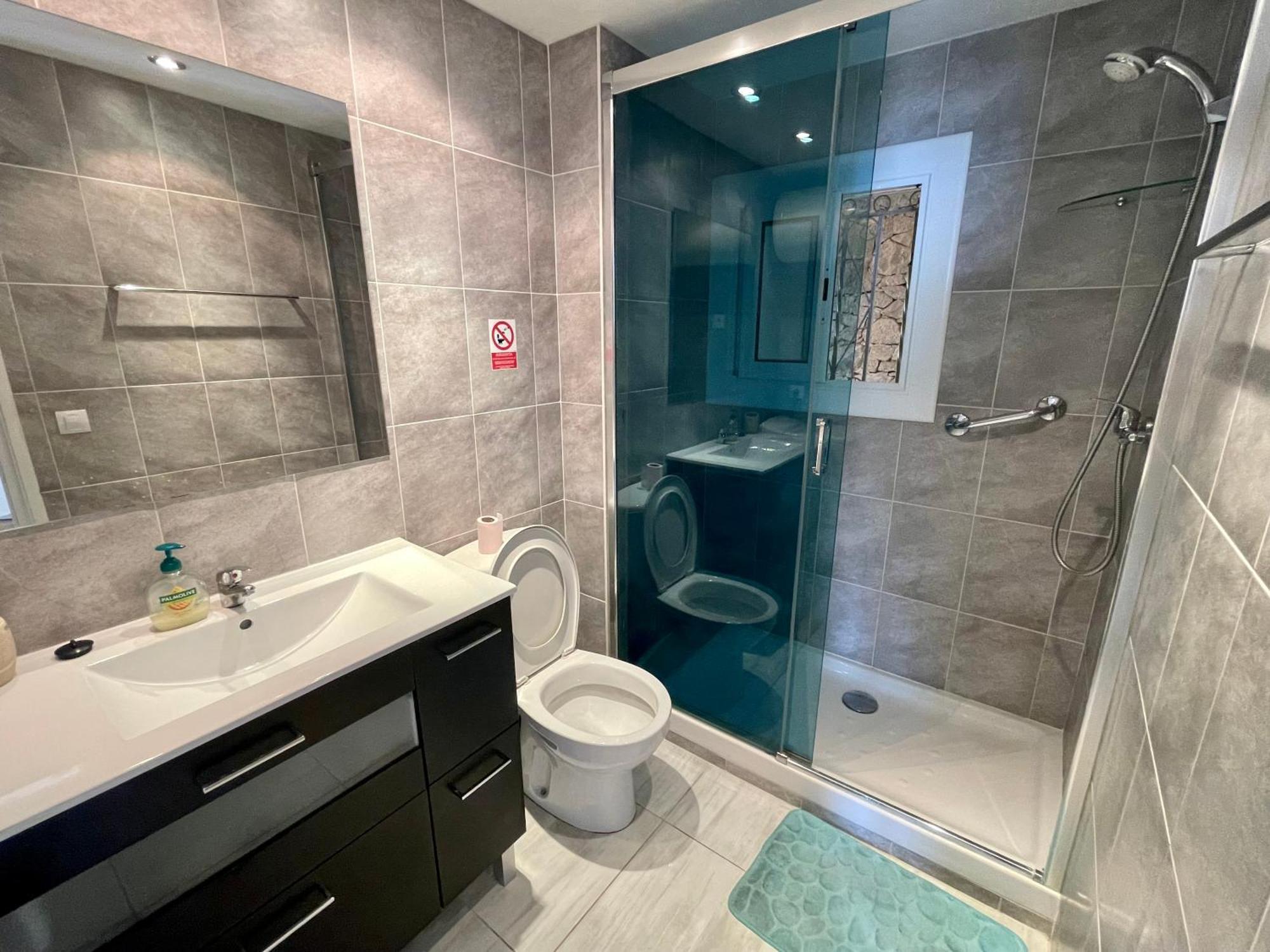 Magnifique Appartement En Front De Mer, Caneylles Roses Dış mekan fotoğraf