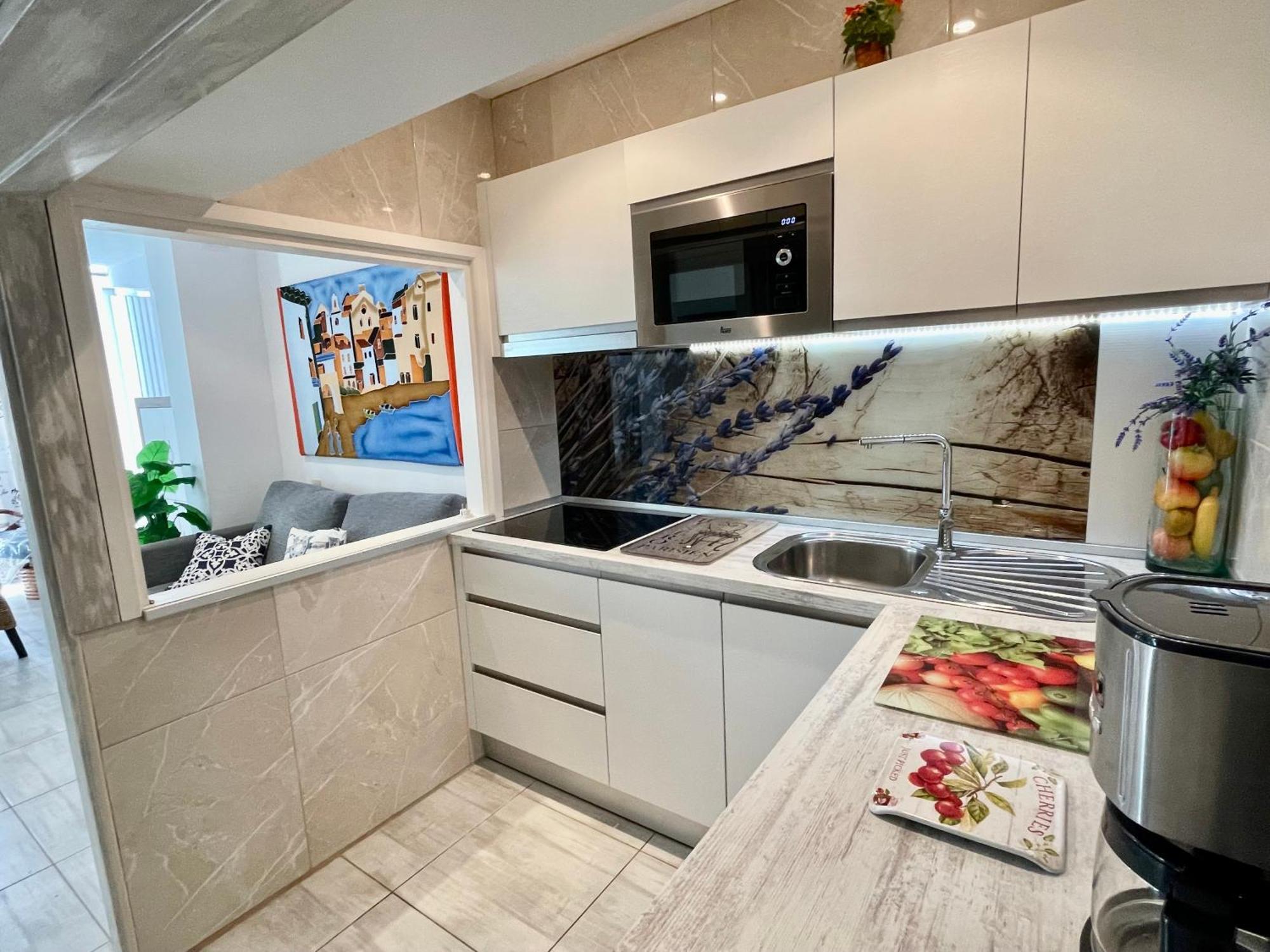 Magnifique Appartement En Front De Mer, Caneylles Roses Dış mekan fotoğraf